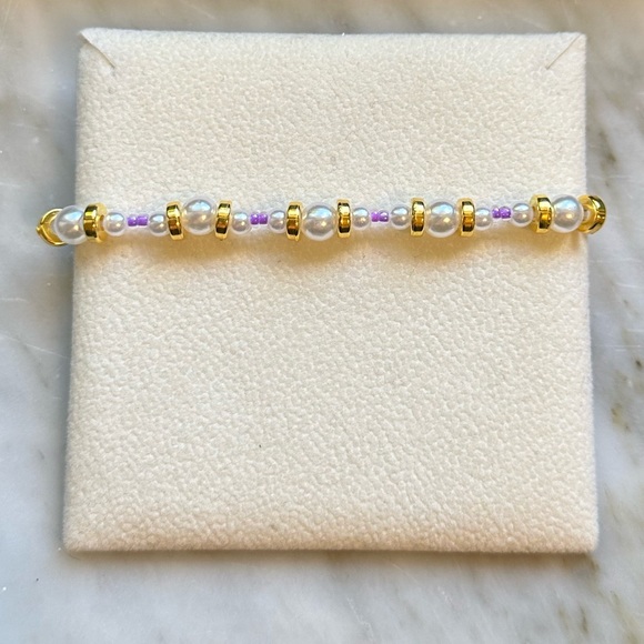Two Handmade Flower Bead Bracelet - Picture 4 of 4
